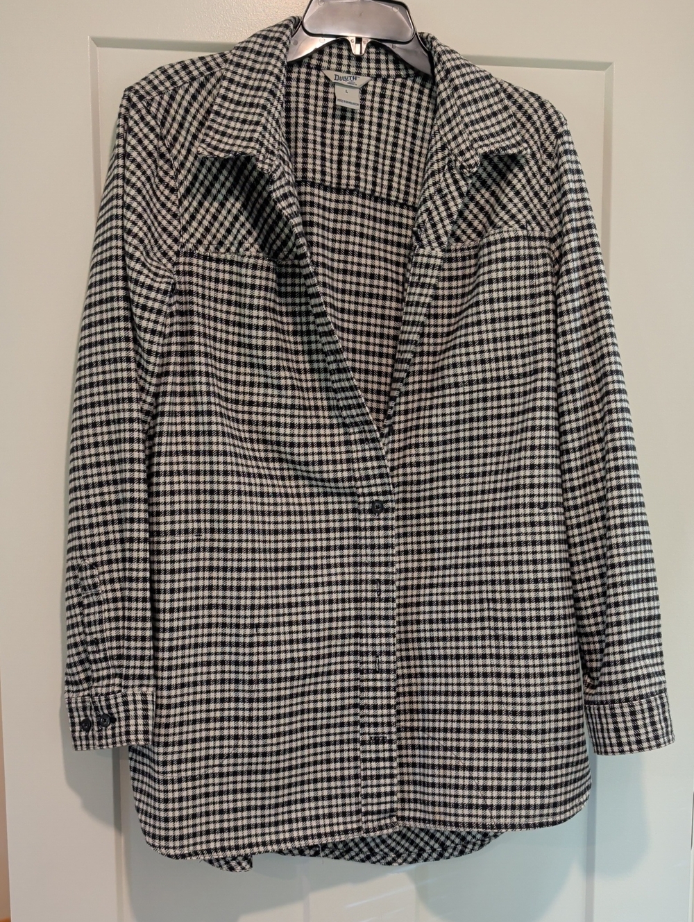 Duluth Trading Co Black and White Gingham Button-Down Shirt